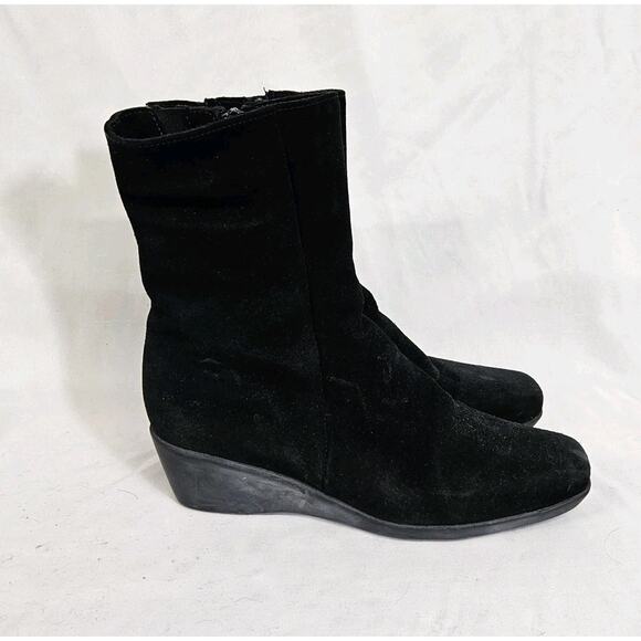 La Canadienne Black Suede Leather Low Wedge Side Zip Lined Boot Bootie Size 7 - Picture 4 of 12